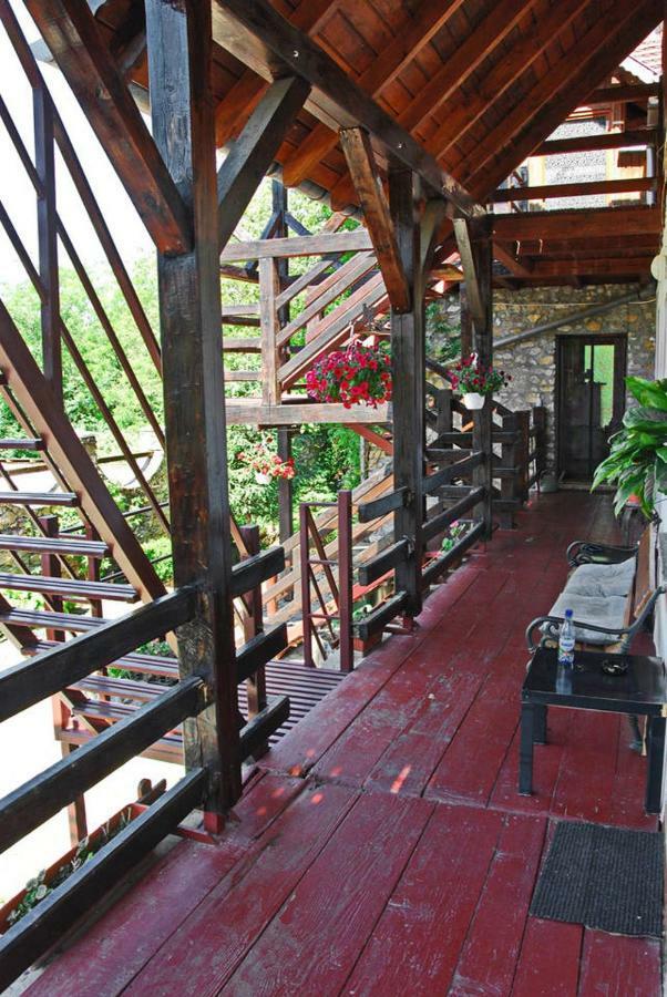 Bauernhof Pensiunea Dora Sasca Sasca Montană